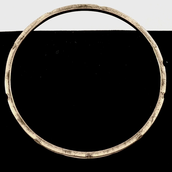 TAXCO 925 Vintage Handmade Sterling Silver Stamped Divites Bangle Bracelet 2.75" - Picture 3 of 4